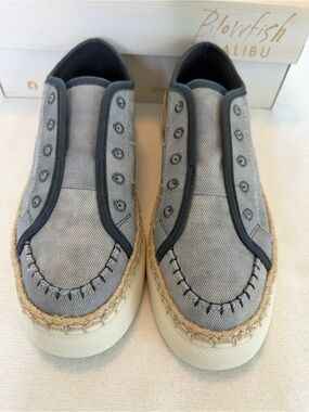 Blowfish Malibu No Chill Raindrop Slip-On Espadrille Sneakers Gray 6.5M NWT